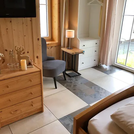 Haus 26 Frühstückspension Weißbriach