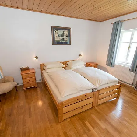 Haus 26 לינה וארוחת בוקר